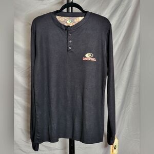 Black Lightweight Waffle Knit Men's Henley by Mossy Oak - XL